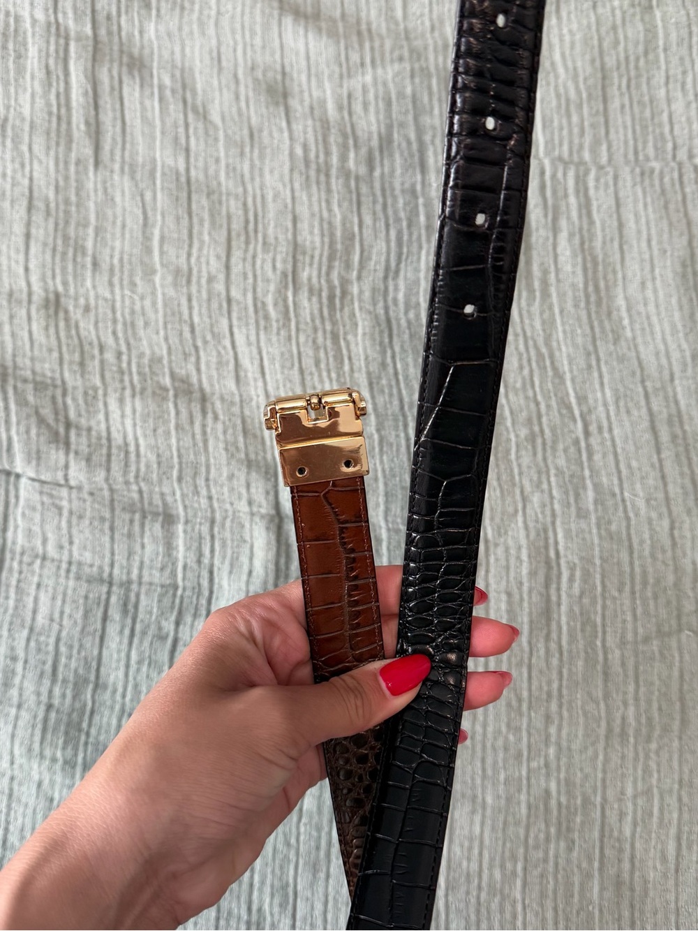 Ralph Lauren Classic Croc-Embossed Leather Belt in Black and Brown - Picture 6 of 6